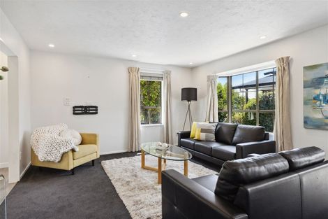 Photo of property in 58 Palatine Terrace, Saint Martins, Christchurch, 8022