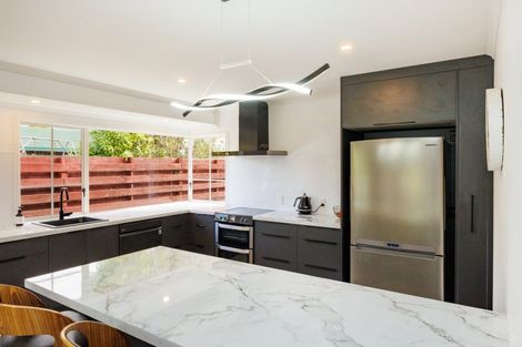 Photo of property in 10 Sandstrom Grove, Feilding, 4702