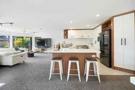 Photo of property in 27 Longford Park Drive, Takanini, 2112