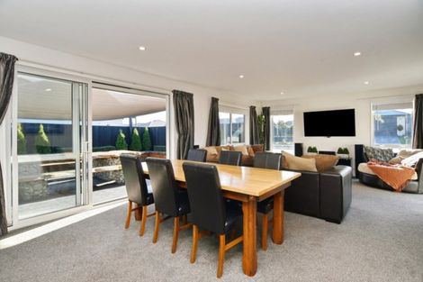 Photo of property in 3 Wairepo Close, Rangiora, 7400