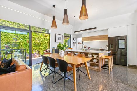 Photo of property in 14 Cheviot Road, Lowry Bay, Lower Hutt, 5013