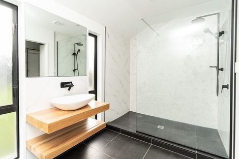 Photo of property in 67 Withells Road, Avonhead, Christchurch, 8042