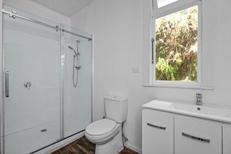 Photo of property in 17 Fitzroy Road, Bluff Hill, Napier, 4110