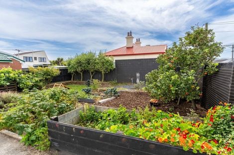 Photo of property in 31 Prince Albert Road, Saint Kilda, Dunedin, 9012