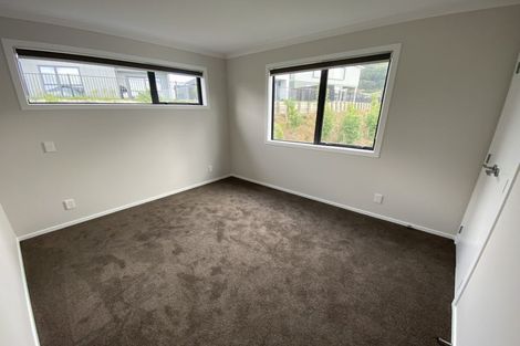 Photo of property in 23 Koreke Close, Kenepuru, Porirua, 5022