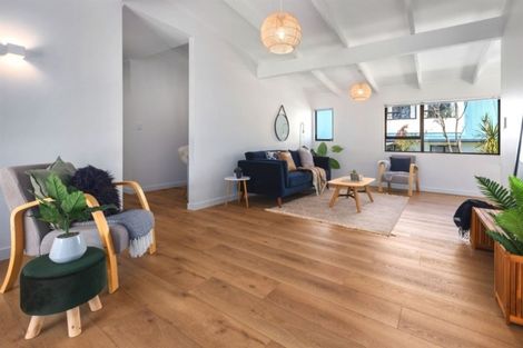 Photo of property in 2 Rainbow Court, Raumati South, Paraparaumu, 5032