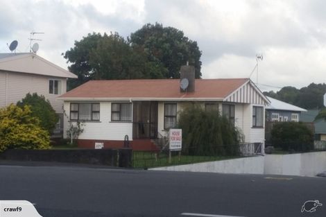 Photo of property in 225 Saint Aubyn Street, New Plymouth, 4310