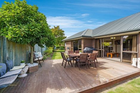 Photo of property in 12 Riverton Terrace, Halswell, Christchurch, 8025