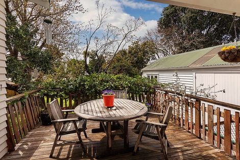 Photo of property in 5 Leone Terrace, Mount Albert, Auckland, 1025