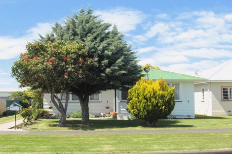 Photo of property in 16 Grafton Road, Te Hapara, Gisborne, 4010