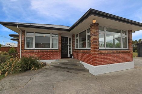 Photo of property in 94 Mcmurdo Street, Tinwald, Ashburton, 7700