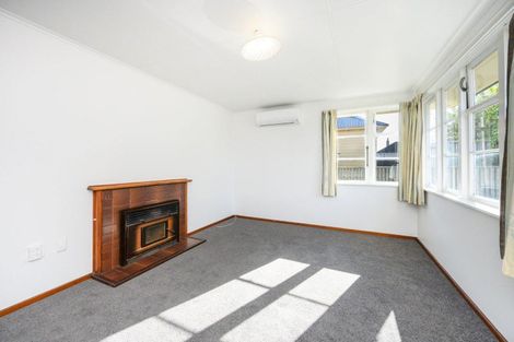 Photo of property in 3 Forth Terrace, Roslyn, Palmerston North, 4414