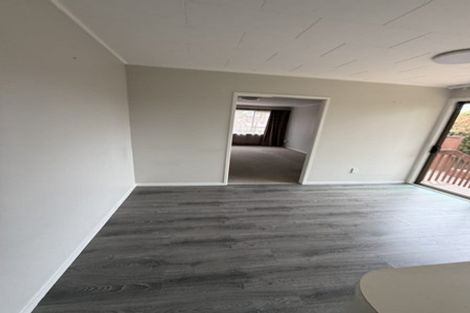 Photo of property in 2/12 Chesley Place, Half Moon Bay, Auckland, 2012