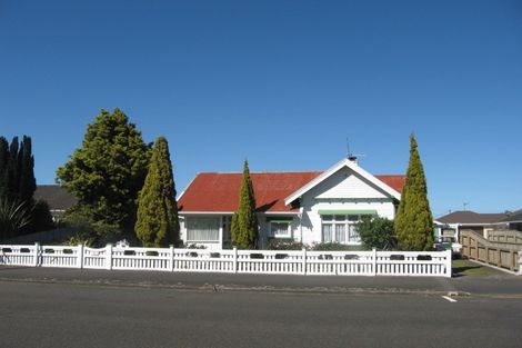 Photo of property in 3 Pitt Street, Whanganui, 4500