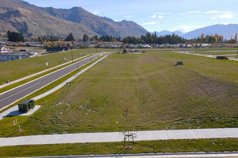 Photo of property in 2 Mason Street, Wanaka, 9305
