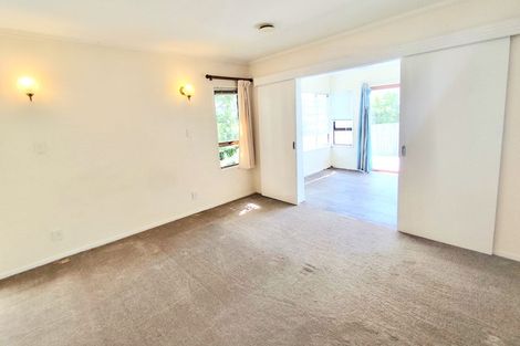 Photo of property in 56 Archibald Road, Kelston, Auckland, 0602