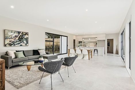 Photo of property in 33 Doidge Street, Beachlands, Auckland, 2018