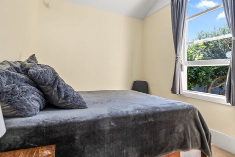 Photo of property in 36 Olliviers Road, Phillipstown, Christchurch, 8011