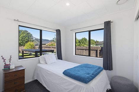 Photo of property in 108 Makarini Street, Paraparaumu, 5032