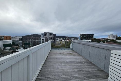 Photo of property in 2/294 Willis Street, Aro Valley, Wellington, 6011