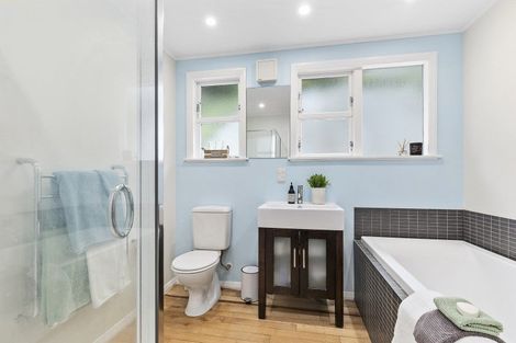 Photo of property in 157 Townsend Road, Miramar, Wellington, 6022