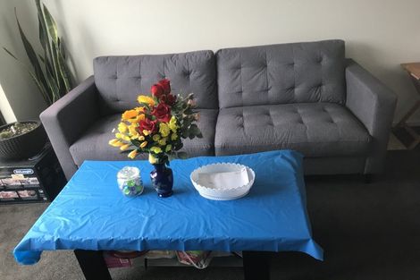 Photo of property in 1 Beardmore Lane, Papakura, 2110