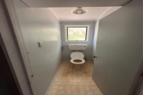 Photo of property in 1/50 Tudor Road, Henderson, Auckland, 0610