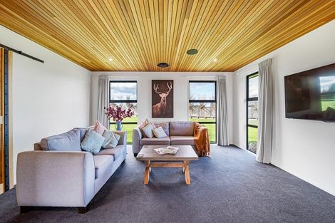 Photo of property in 56 Kingsdowne Drive, West Melton, 7618