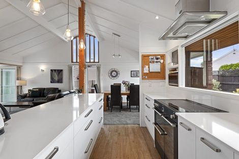 Photo of property in 370b Yaldhurst Road, Russley, Christchurch, 8042