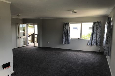 Photo of property in 16 Wilkinson Avenue, Te Kamo, Whangarei, 0112