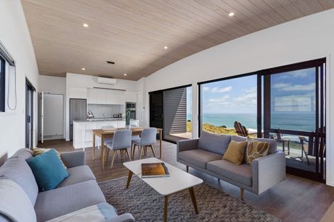 Photo of property in 685a Karioitahi Road, Lake Puketi, Waiuku, 2683