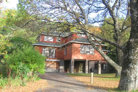 Photo of property in 38 Hine Road, Wainuiomata, Lower Hutt, 5014