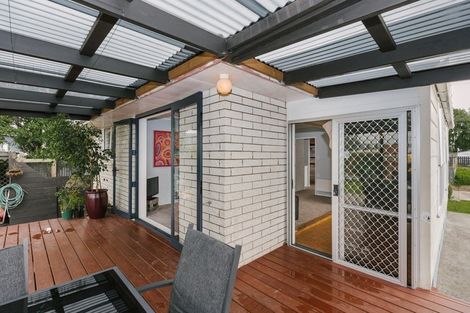 Photo of property in 13 Bovis Street, Shannon, 4821