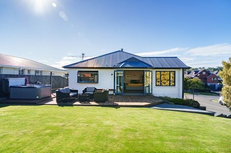 Photo of property in 6 Friendship Drive, Waldronville, Dunedin, 9018