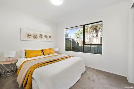 Photo of property in 1/104a Manuka Road, Bayview, Auckland, 0629