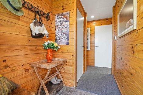 Photo of property in 295 Turuturu Road, Hawera, 4674