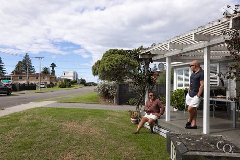 Photo of property in 15 Sutherland Avenue, Mount Maunganui, 3116
