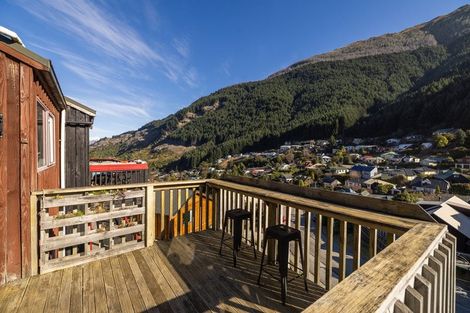 Photo of property in 225a Fernhill Road, Sunshine Bay, Queenstown, 9300