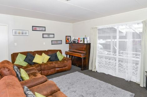 Photo of property in 8b Arklow Place, Flaxmere, Hastings, 4120