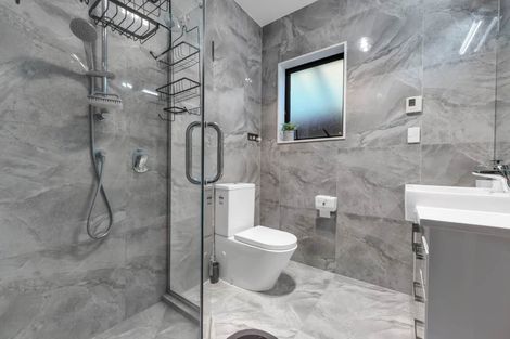 Photo of property in 21 Tinaku Road, Flat Bush, Auckland, 2019