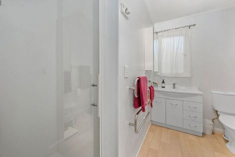 Photo of property in 4 Neil Road, Fairy Springs, Rotorua, 3015