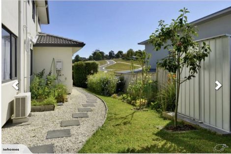 Photo of property in 3 Borneo Drive, Fairview Heights, Auckland, 0632