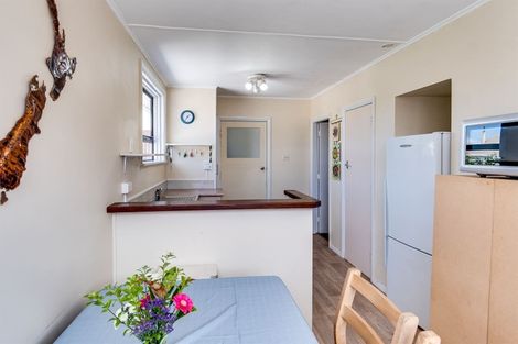 Photo of property in 52 Massey Crescent, Marewa, Napier, 4110