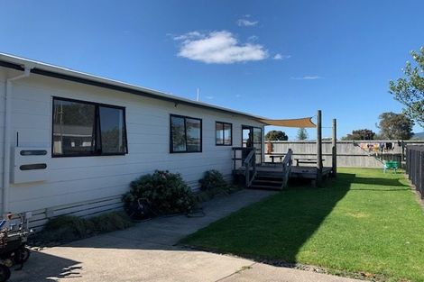 Photo of property in 866a Papamoa Beach Road, Papamoa Beach, Papamoa, 3118