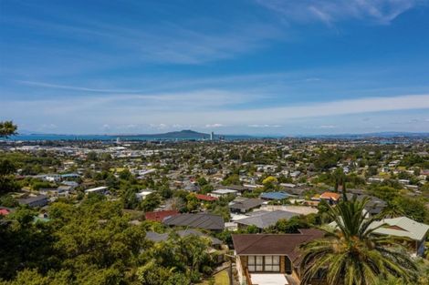 Photo of property in 35 High Road, Glenfield, Auckland, 0629