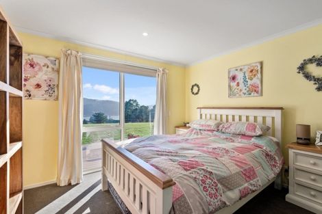 Photo of property in 2 Mount Herbert Peak Road, Diamond Harbour, 8972