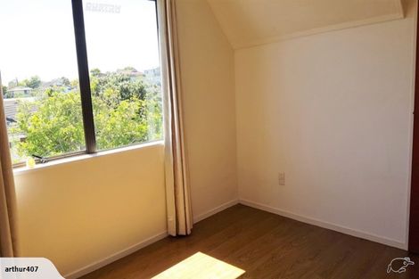 Photo of property in 1/8 Greenstone Place, Clover Park, Auckland, 2019