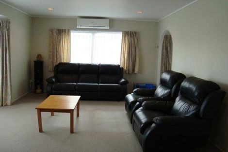 Photo of property in 87 Tington Avenue, Wattle Downs, Auckland, 2103