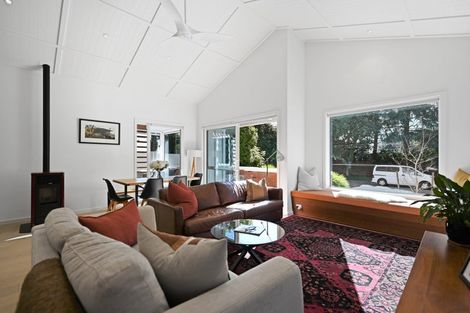 Photo of property in 8 Taylor Street, Cambridge, 3434