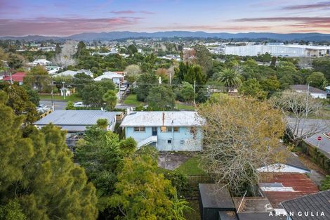 Photo of property in 4 Sunnyside Road, Sunnyvale, Auckland, 0612